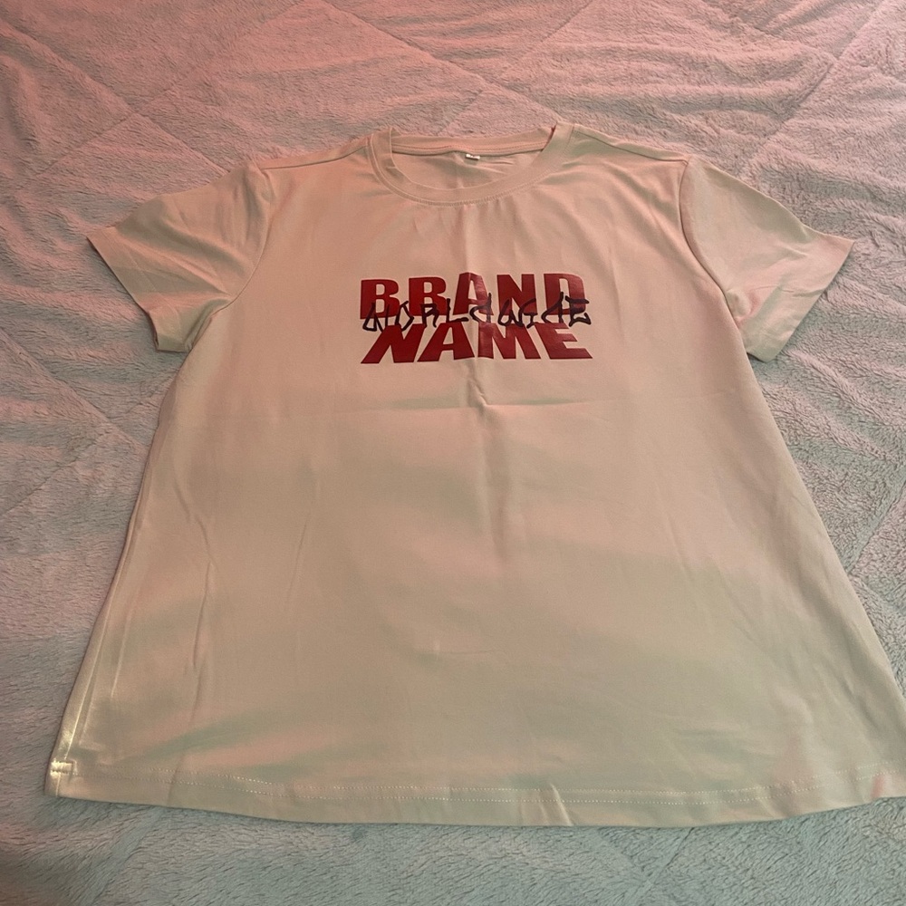 SHEIN Cream Kids Tee with Red Graphic